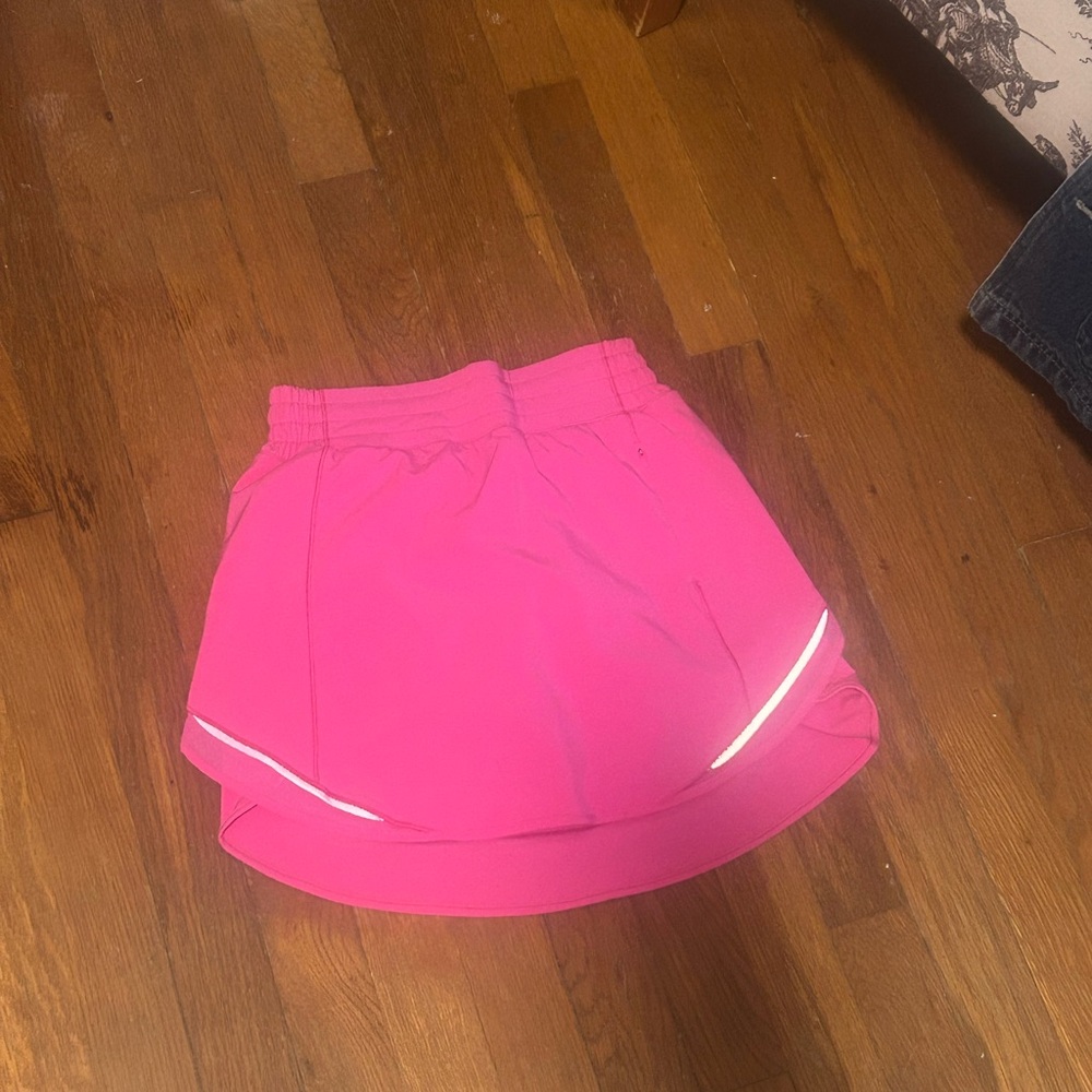 Lululemon Athletica Hot Pink active skort